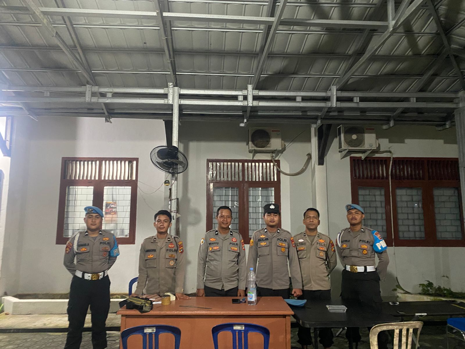 ANTISIPASI PELANGGARAN, SI PROPAM POLRES BANGKA LAKUKAN PENGECEKAN KEPADA PERSONEL